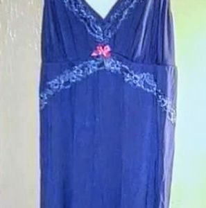 Victoria's Secret Women's Nightgown Large